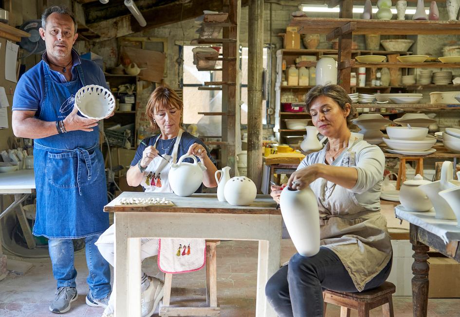 Philippe, Florence et Marianne AMY - Mis en Scène dans l'Atelier comme Louis et ses fils.